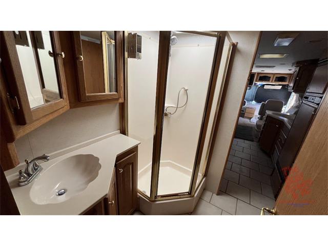 2001 Tiffin Allegro Bay (CC-2069778) for sale in Lake Havasu, Arizona
