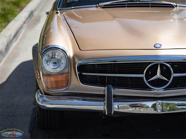 1971 Mercedes-Benz 280SL (CC-2069821) for sale in Torrance, California