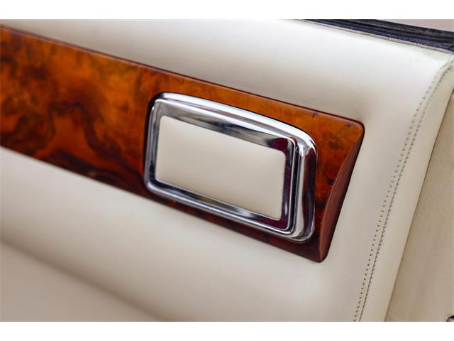 1989 Aston Martin V8 (CC-2069831) for sale in Huntington Station, New York