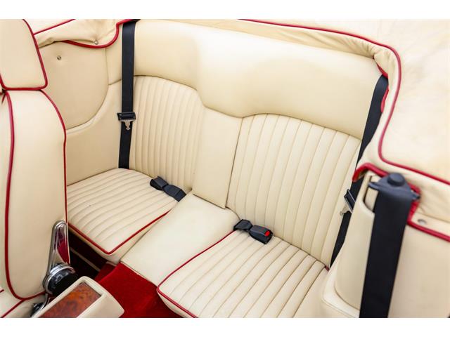 1989 Aston Martin V8 (CC-2069831) for sale in Huntington Station, New York