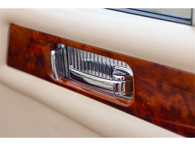 1989 Aston Martin V8 (CC-2069831) for sale in Huntington Station, New York