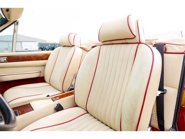 1989 Aston Martin V8 (CC-2069831) for sale in Huntington Station, New York