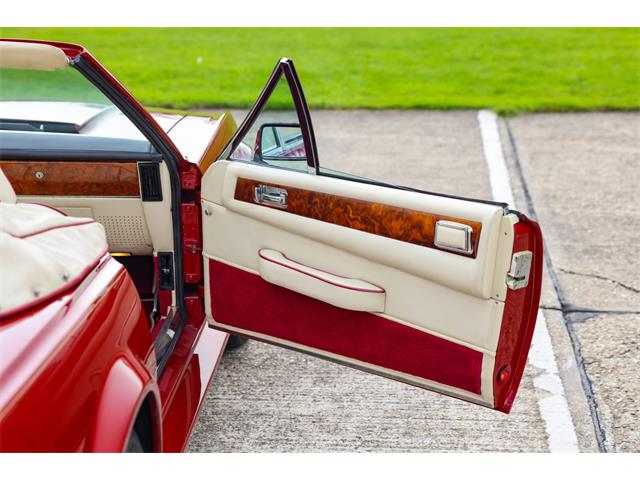 1989 Aston Martin V8 (CC-2069831) for sale in Huntington Station, New York