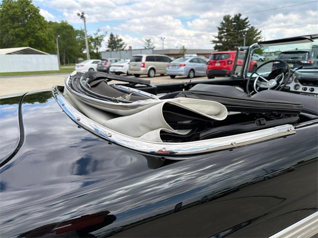 1956 Ford Fairlane Sunliner (CC-2069882) for sale in Effingham, Illinois