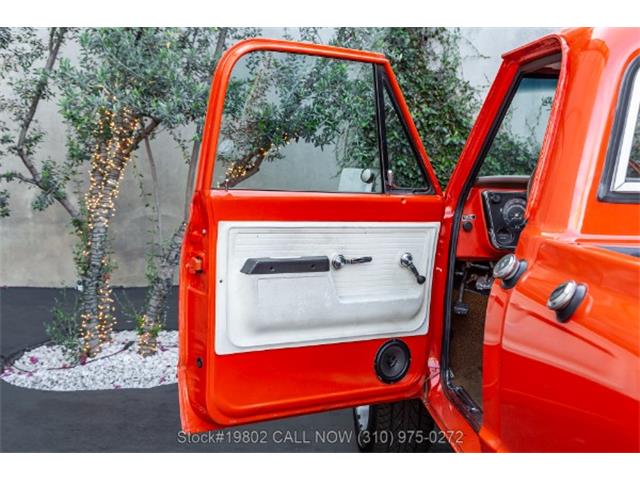 1972 GMC 2500 (CC-2069924) for sale in Beverly Hills, California