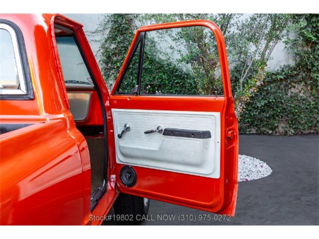 1972 GMC 2500 (CC-2069924) for sale in Beverly Hills, California