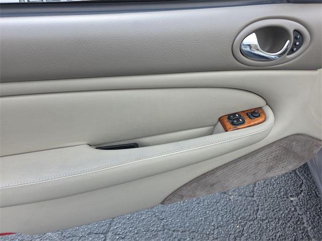 2000 Jaguar XK8 (CC-2069971) for sale in Ross, Ohio