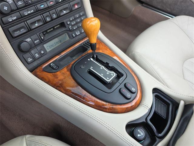 2000 Jaguar XK8 (CC-2069971) for sale in Ross, Ohio