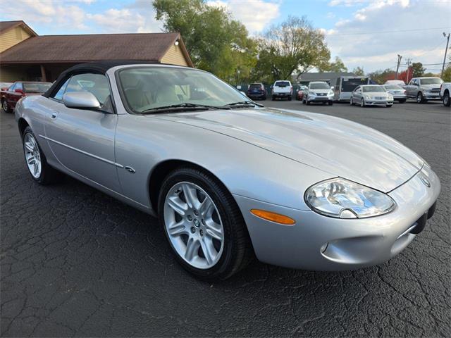 2000 Jaguar XK8 (CC-2069971) for sale in Ross, Ohio