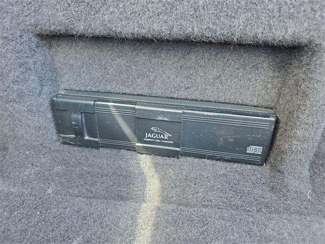 2000 Jaguar XK8 (CC-2069971) for sale in Ross, Ohio