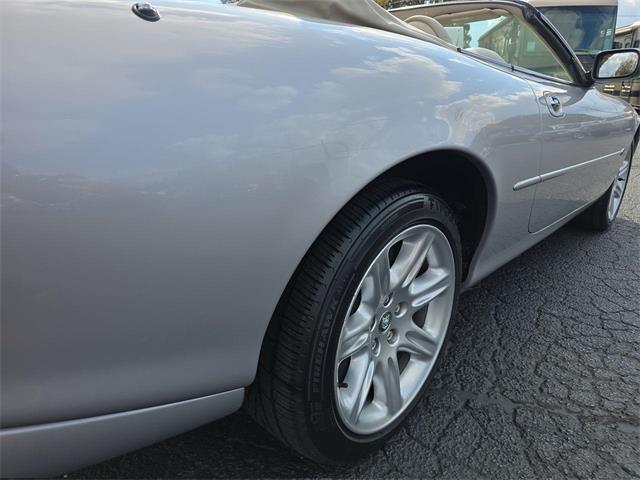 2000 Jaguar XK8 (CC-2069971) for sale in Ross, Ohio