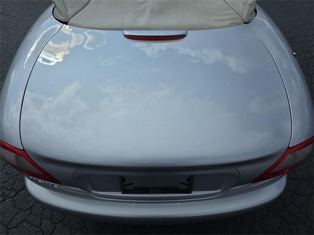 2000 Jaguar XK8 (CC-2069971) for sale in Ross, Ohio