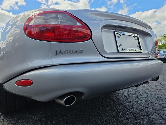 2000 Jaguar XK8 (CC-2069971) for sale in Ross, Ohio