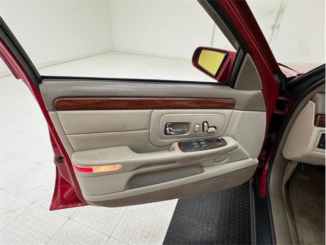 1998 Cadillac DeVille (CC-2071014) for sale in Morgantown, Pennsylvania