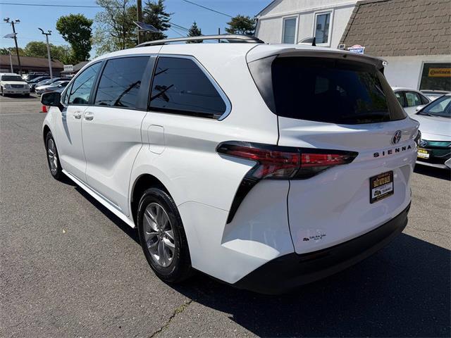 2022 Toyota Sienna (CC-2070118) for sale in Edison, New Jersey