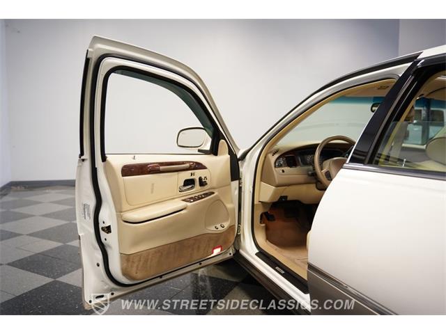 2000 Lincoln Town Car (CC-2071234) for sale in Concord, North Carolina