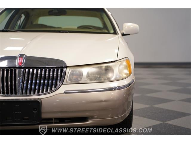 2000 Lincoln Town Car (CC-2071234) for sale in Concord, North Carolina