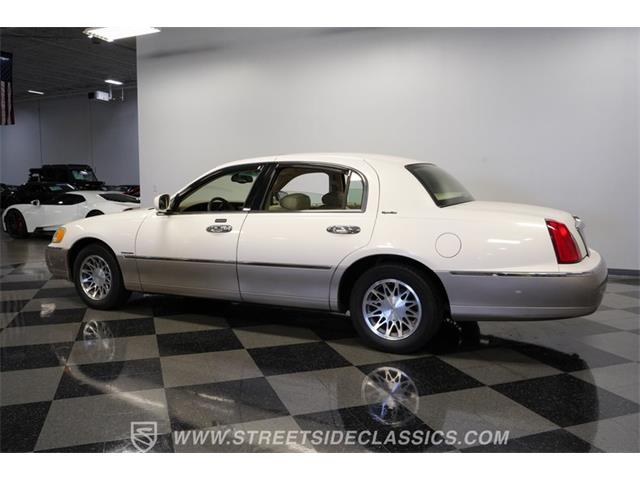 2000 Lincoln Town Car (CC-2071234) for sale in Concord, North Carolina