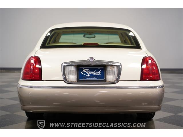 2000 Lincoln Town Car (CC-2071234) for sale in Concord, North Carolina