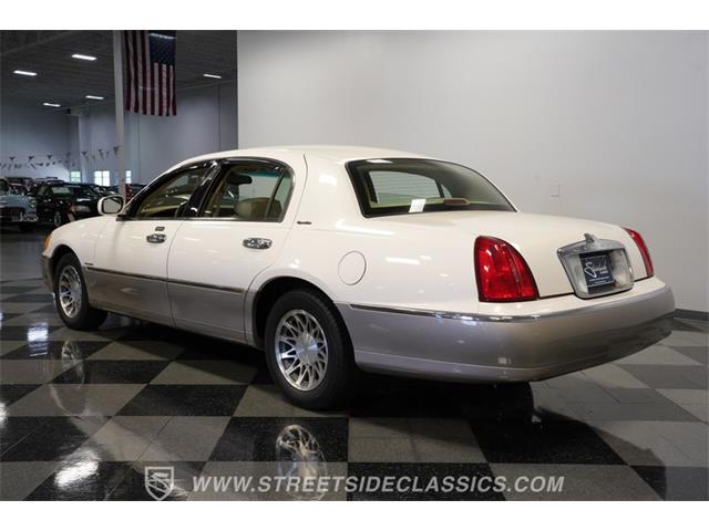 2000 Lincoln Town Car (CC-2071234) for sale in Concord, North Carolina