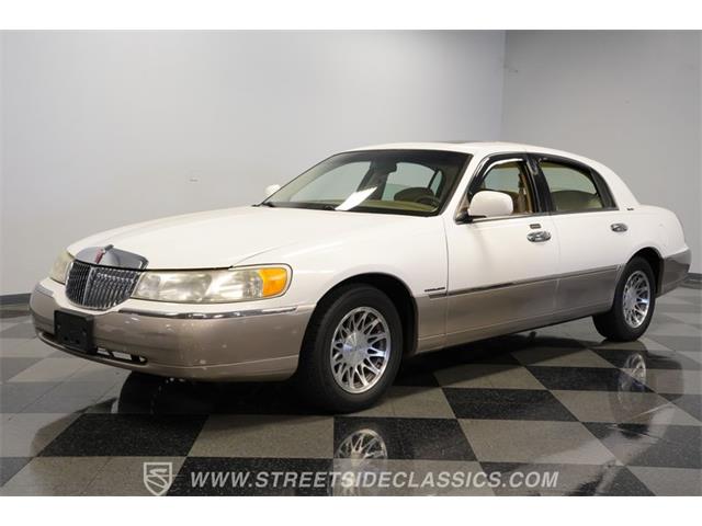 2000 Lincoln Town Car (CC-2071234) for sale in Concord, North Carolina