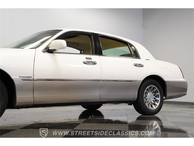 2000 Lincoln Town Car (CC-2071234) for sale in Concord, North Carolina