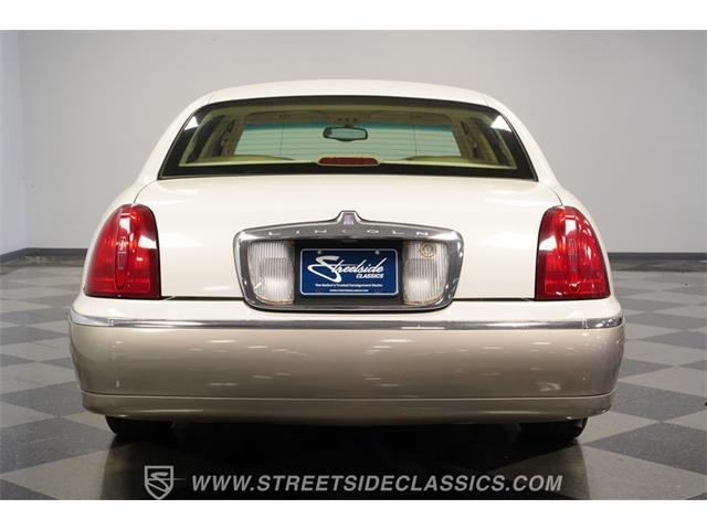 2000 Lincoln Town Car (CC-2071234) for sale in Concord, North Carolina
