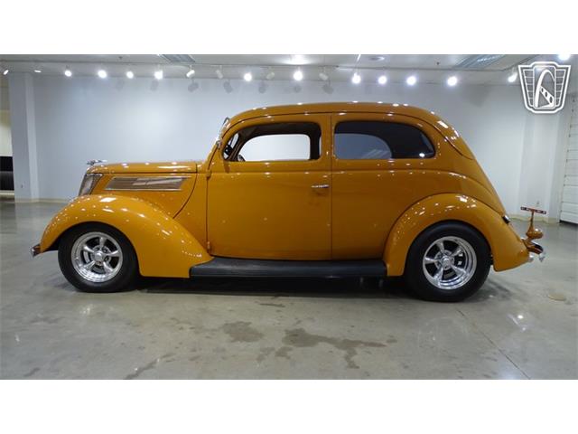 1937 Ford Sedan (CC-2071250) for sale in O'Fallon, Illinois