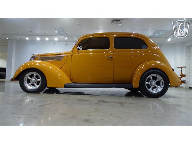 1937 Ford Sedan (CC-2071250) for sale in O'Fallon, Illinois
