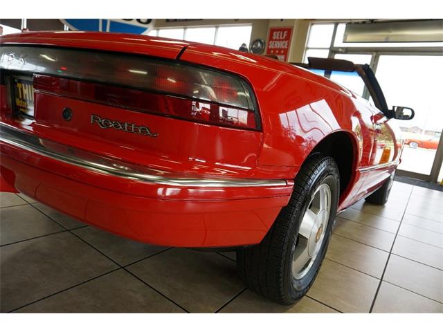 1990 Buick Reatta (CC-2071360) for sale in De Witt, Iowa