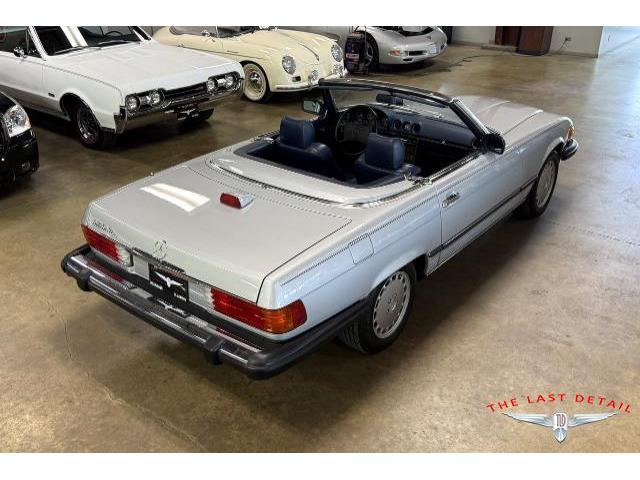 1987 Mercedes-Benz 560 (CC-2071392) for sale in Chicago, Illinois