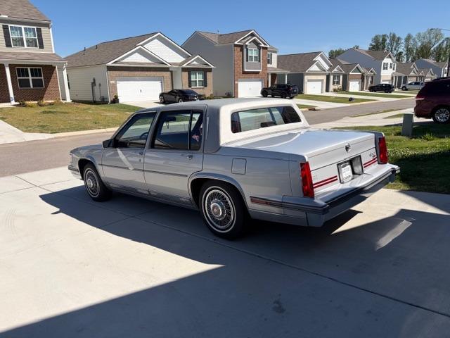 1988 Cadillac Fleetwood Brougham d'Elegance (CC-2071424) for sale in Cookeville, Tennessee