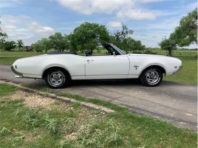 1969 Oldsmobile Cutlass (CC-2071465) for sale in Fredericksburg, Texas
