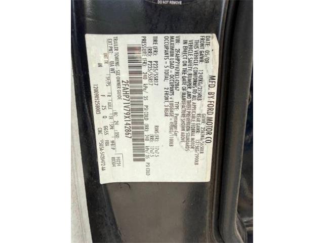 2009 Ford Crown Victoria (CC-2071491) for sale in Cadillac, Michigan