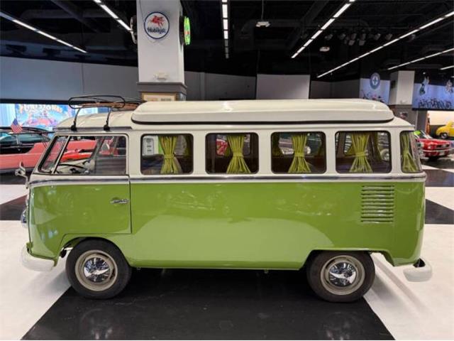 1972 Volkswagen Kombi (CC-2071518) for sale in Cadillac, Michigan