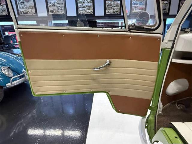 1972 Volkswagen Kombi (CC-2071518) for sale in Cadillac, Michigan