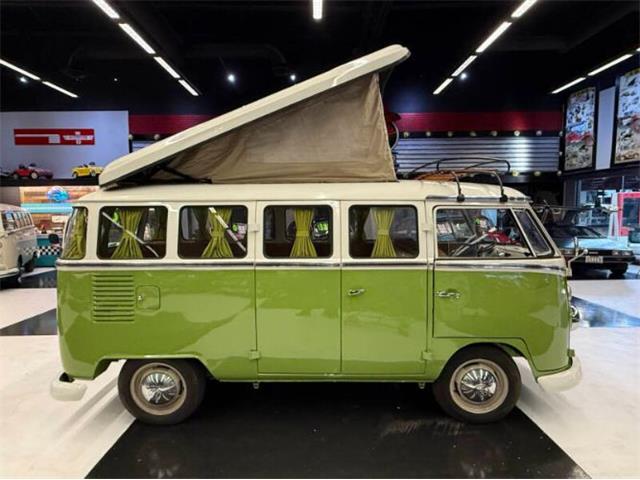 1972 Volkswagen Kombi (CC-2071518) for sale in Cadillac, Michigan