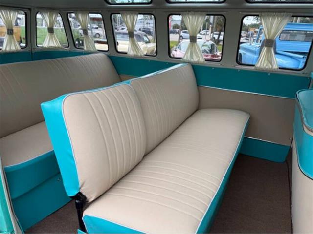 1975 Volkswagen Kombi (CC-2071520) for sale in Cadillac, Michigan