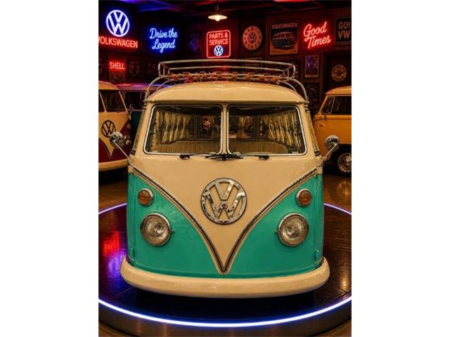1975 Volkswagen Kombi (CC-2071520) for sale in Cadillac, Michigan