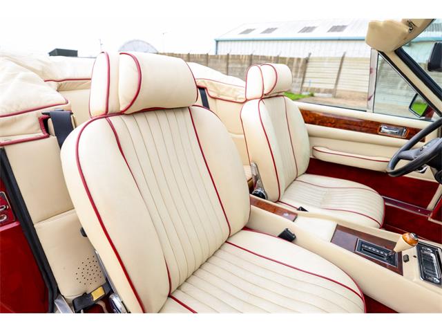 1989 Aston Martin V8 (CC-2071526) for sale in Huntington Station, New York
