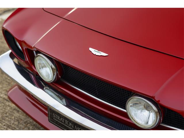 1989 Aston Martin V8 (CC-2071526) for sale in Huntington Station, New York