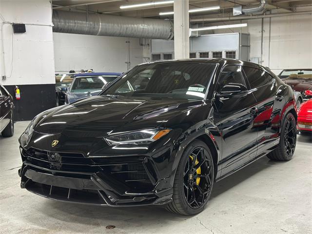 2023 Lamborghini Urus (CC-2071528) for sale in Huntington Station, New York