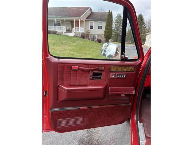 1991 Chevrolet Suburban (CC-2071620) for sale in Dallas, Pennsylvania