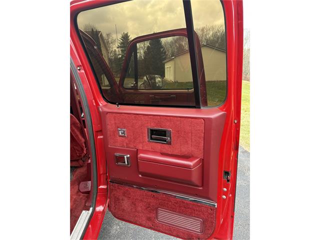 1991 Chevrolet Suburban (CC-2071620) for sale in Dallas, Pennsylvania
