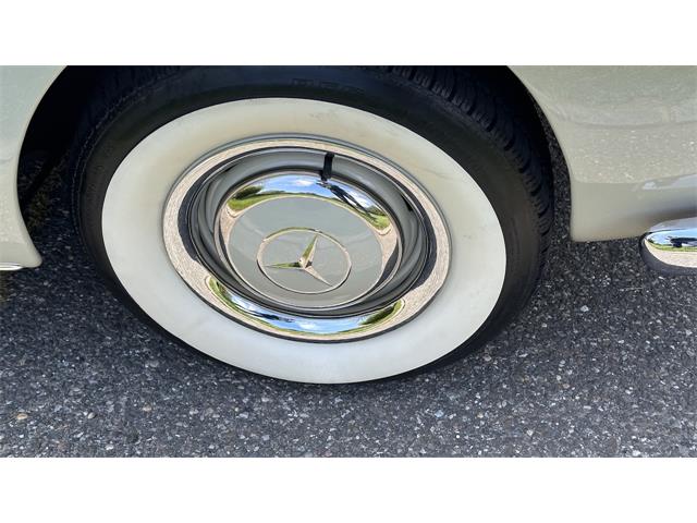 1963 Mercedes-Benz 190SL (CC-2071659) for sale in Southampton, New York