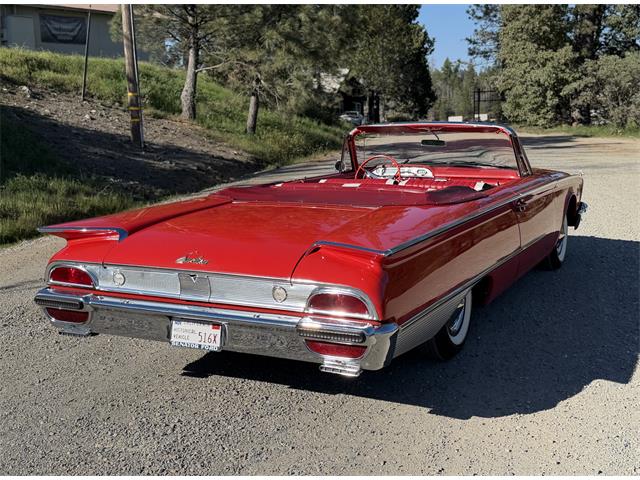 1960 Ford Sunliner (CC-2071680) for sale in Grass Valley, California
