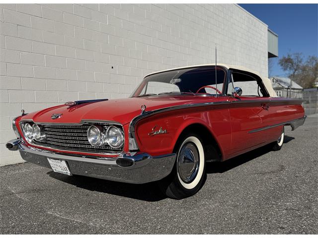 1960 Ford Sunliner (CC-2071680) for sale in Grass Valley, California