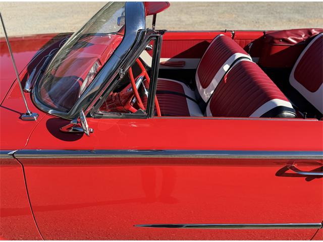 1960 Ford Sunliner (CC-2071680) for sale in Grass Valley, California