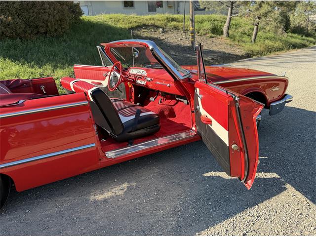 1960 Ford Sunliner (CC-2071680) for sale in Grass Valley, California