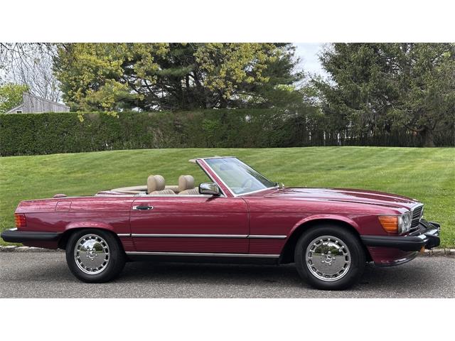1989 Mercedes-Benz 560SL (CC-2071682) for sale in Southampton, New York